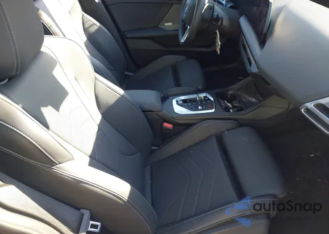 2025 BMW 228 Gran Coupe xDrive z USA, uszkodzony, nr VIN WBA23GG04S7T18239